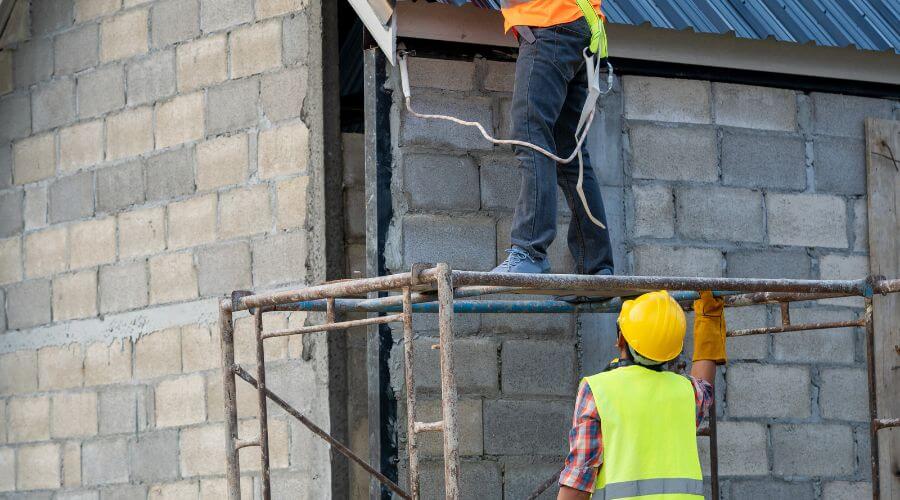 Professional residential roofers in Allenton, MI